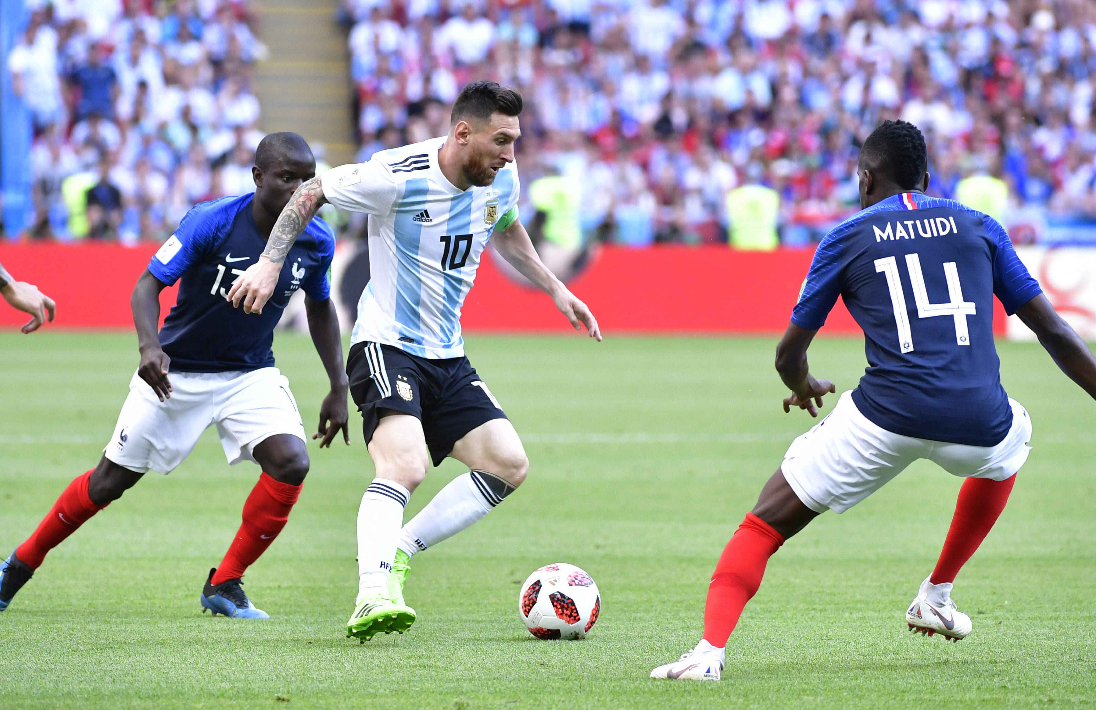 Kaiyun- 梅西官方宣布重要助攻新规，法国队引发争议！比赛高潮迭起